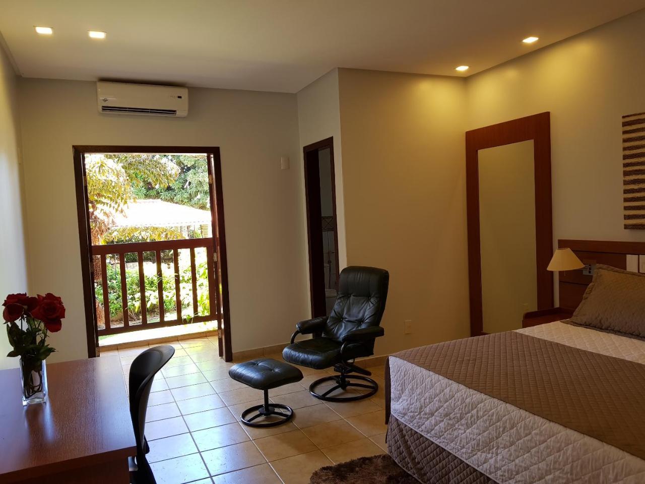 Hotel Das Palmeiras 파라카투 외부 사진